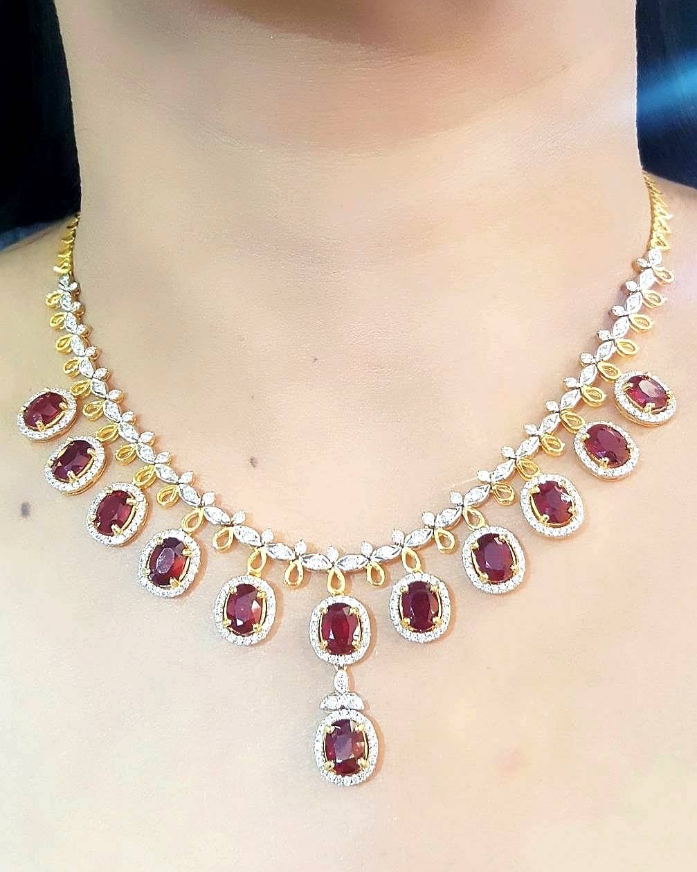 9090048 สร้อยคอทับทิมล้อมเพชรสวยงาม หรูหรา ทับทิมมีเซอร์ LAB GEM 9090048 สร้อยคอทับทิมล้อมเพชรสวยงาม หรูหรา ทับทิมมีเซอร์ LAB GEM