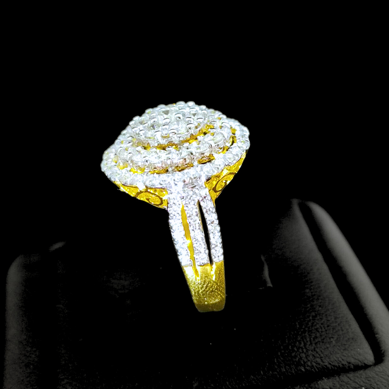 RingDiamond