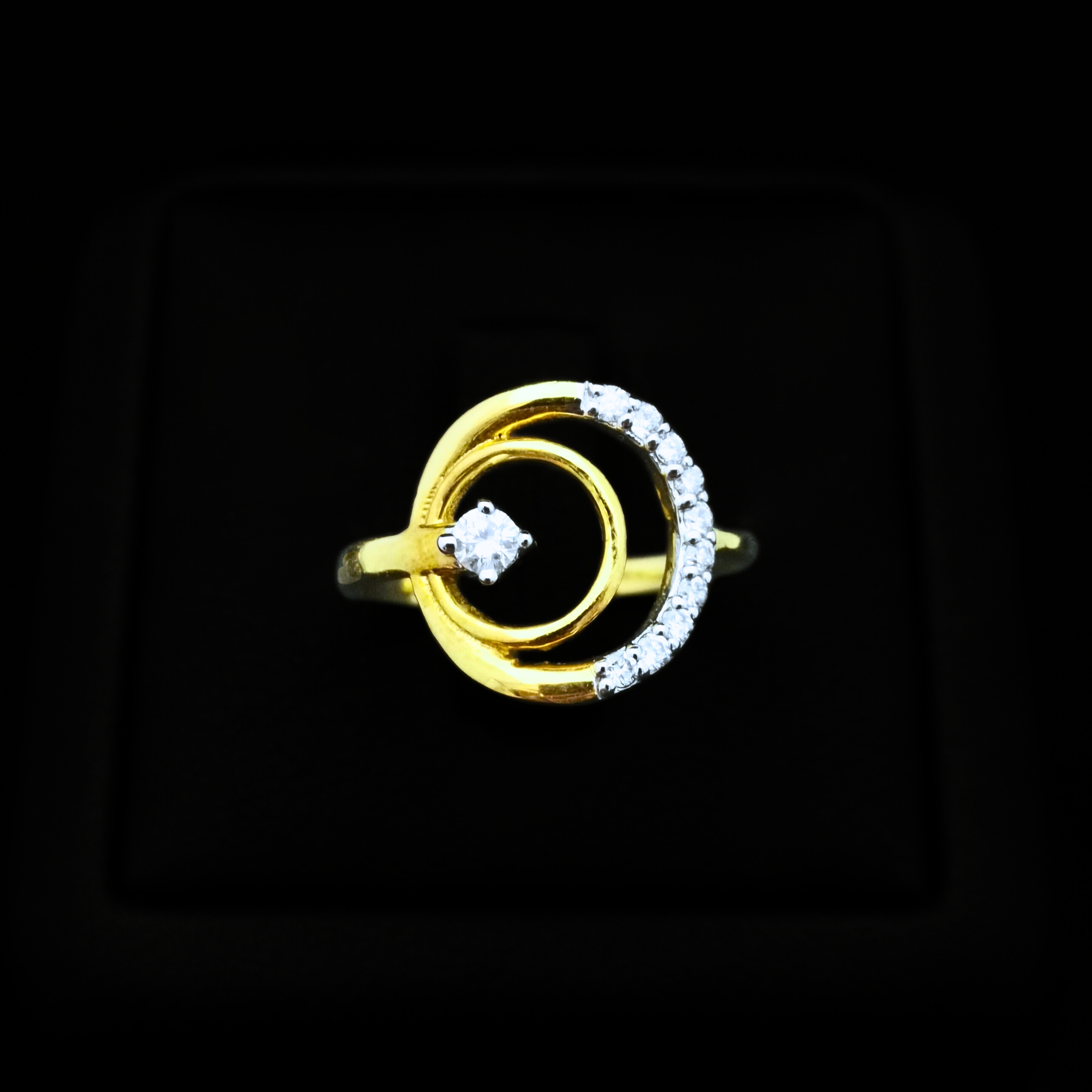 R9001